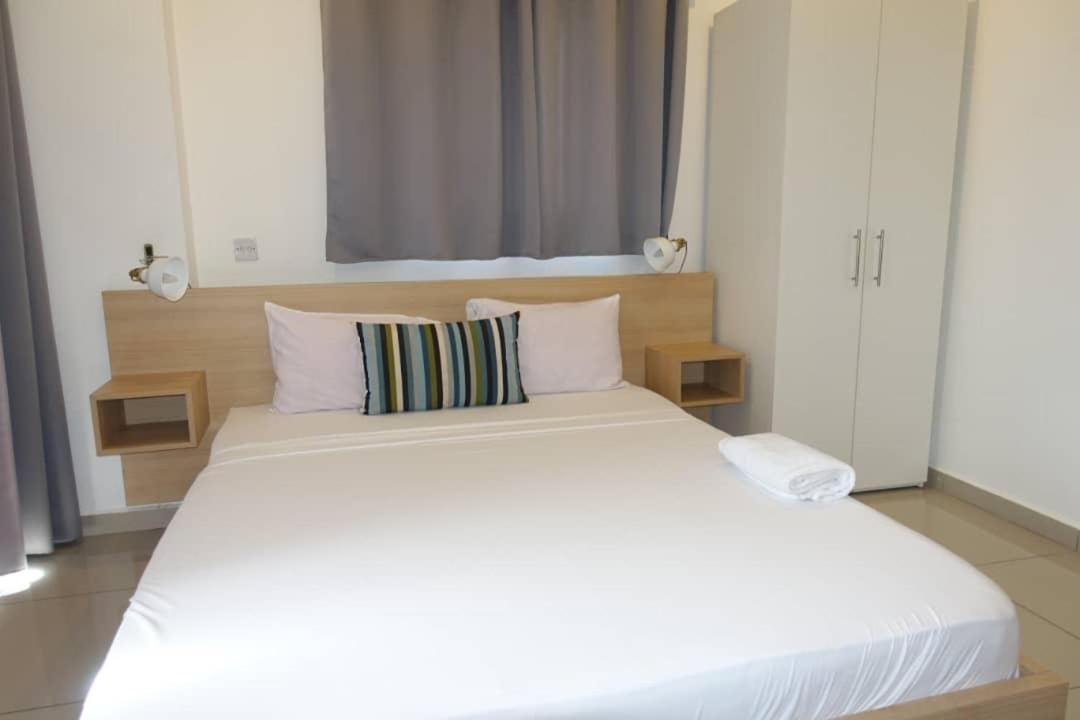 The Gallery Luxury Apartments Accra Exteriör bild