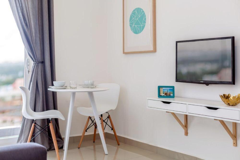 The Gallery Luxury Apartments Accra Exteriör bild